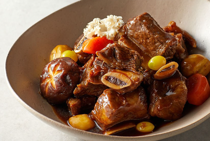 Homemade Korean Galbi-jjim (Braised Short Ribs)