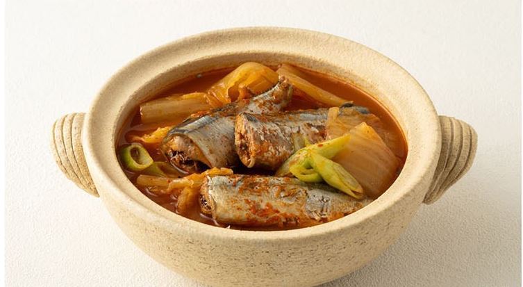 Easy Saury Kimchi Stew Recipe