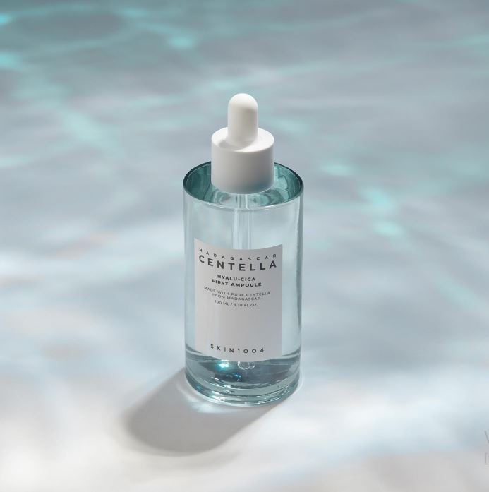 SKIN1004 마다가스카르 센텔라 히알루-시카 퍼스트 앰플 - 수분 공급 & 진정 세럼 100ml