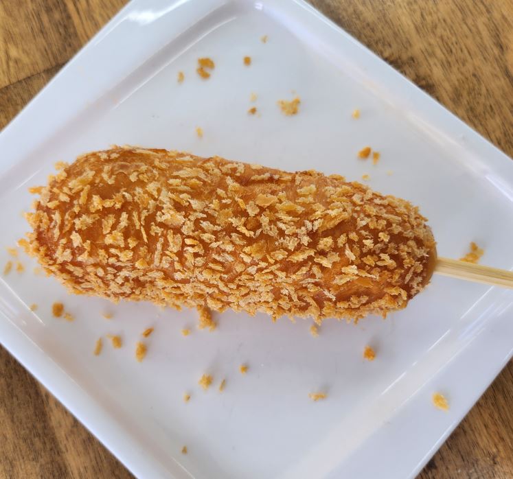 HOY HOY Sausage Hot Dog 3pcs – A beloved Korean street food classic