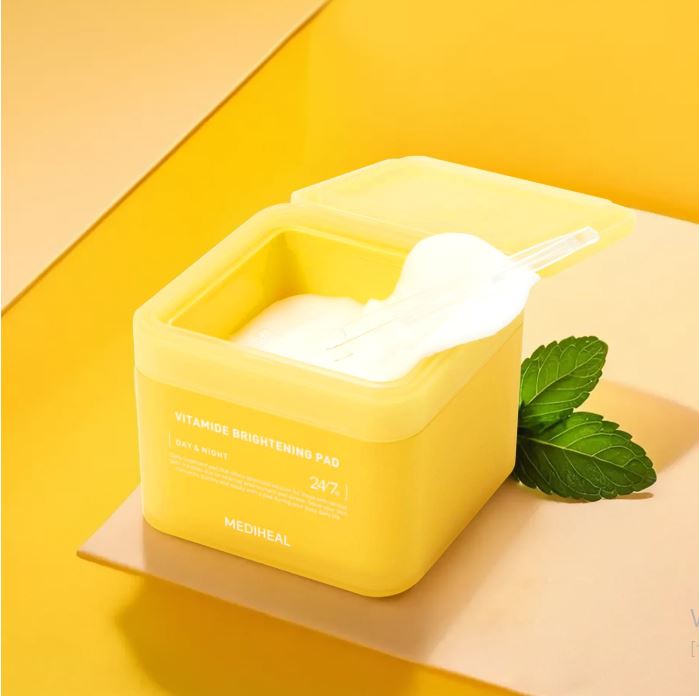 메디힐 비타마이드 브라이트닝 토너 패드 100매 - 비타민 함유 광채 케어