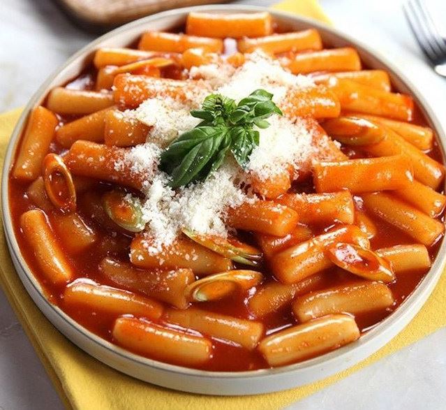 동원 떡볶이의신 치즈떡볶이(2인분) 332g