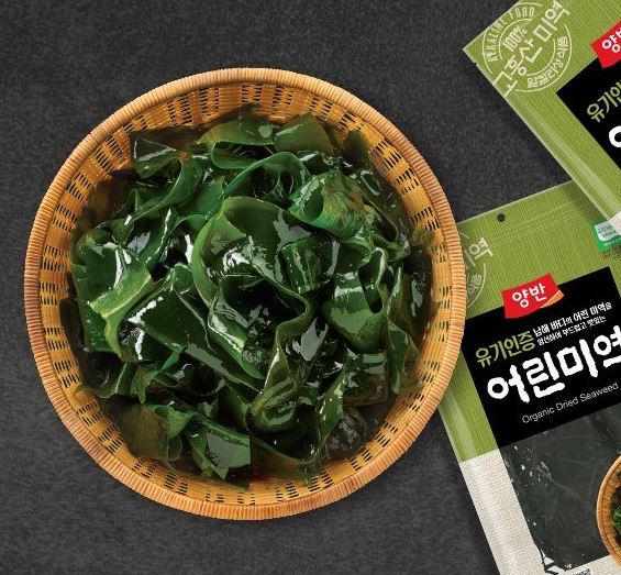 DONGWON Wando Young Dried Seaweed (Miyeok) 90g – Premium Korean Seaweed for Soup & Home Cooking