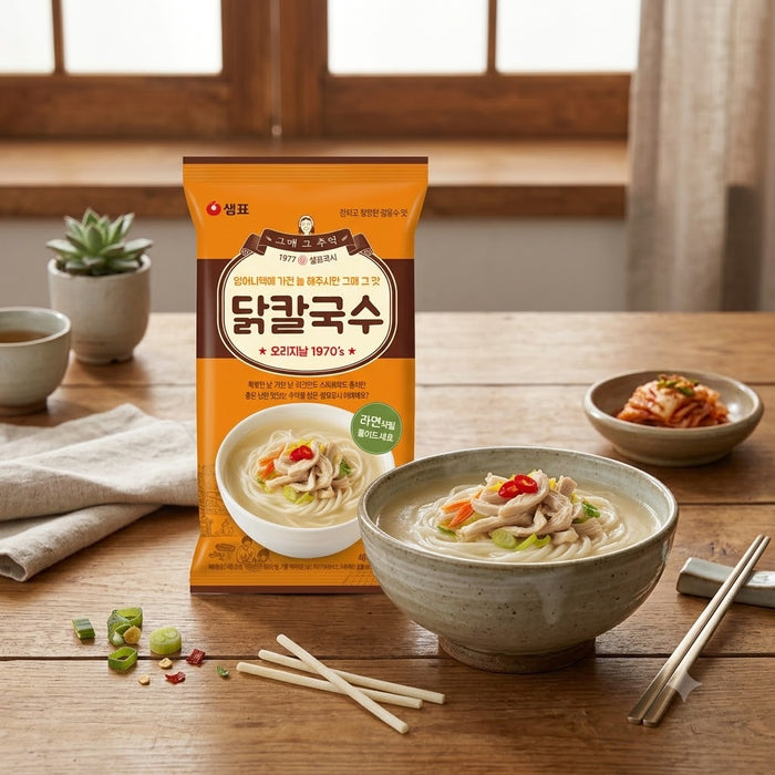SEMPIO Dak Kalguksu Chicken Broth Korean Knife-Cut Noodles 101g – Savoury Chicken Noodle Soup